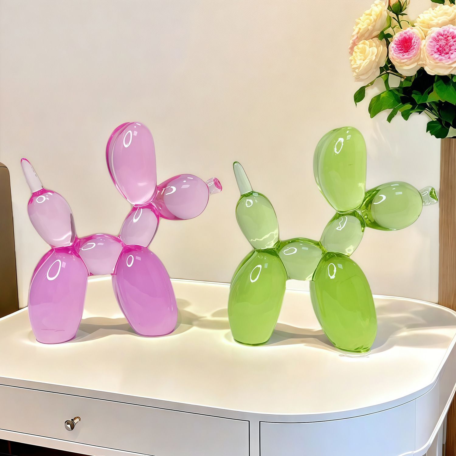 Interior Design Apartment - Yaratıcı Şeffaf Balon Köpek Figürü Dekorasyonu